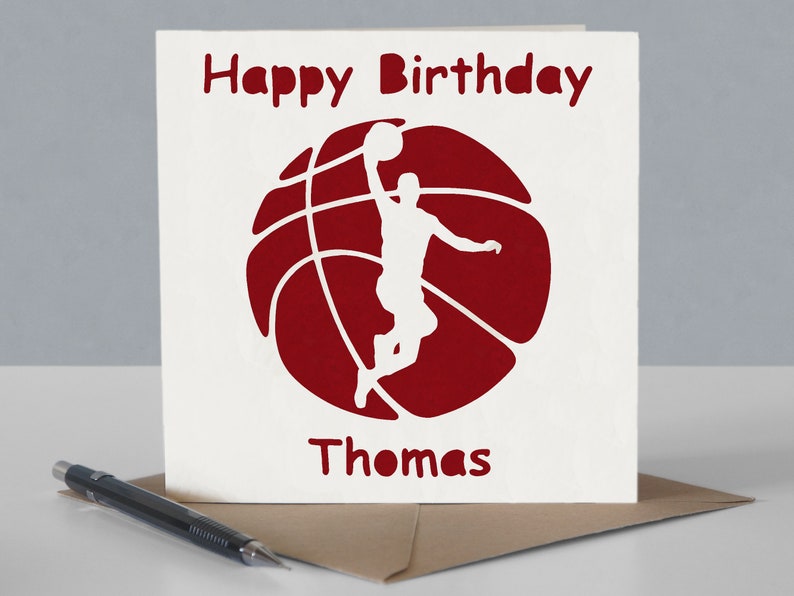 Carte d'anniversaire personnalisée pour fan de basket-ball - Carte de voeux découpée en papier faite main image 5