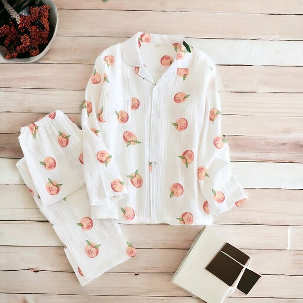Peach Print Women's Pajama Set - Cotton Silk Pajama Set, Cute Spring & Summer Loungewear, Bridal Party Pjs, Pattern Womens Pyjamas, Custom