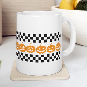 Kubek z dynią, Kubek z dynią, Kubek z Jack-o-Lantern, Prezent dla przyjaciela na Halloween, Kubek na Halloween, Upiorny sezon, Kubek jesienny