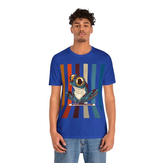 Retro frog shirt, frog lover gift, frog life gift, retro frog t shirt, bullfrog shirt, croaker t-shirt