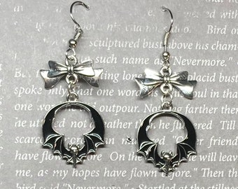 Bat earrings , Bow earrings, drop Earrings, Halloween earrings, horror earrings, goth earrings, options available