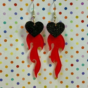 Heart earrings, Flame earrings, Valentines earrings, Horror earrings, Halloween earrings, Valentine gift for her, goth earrings