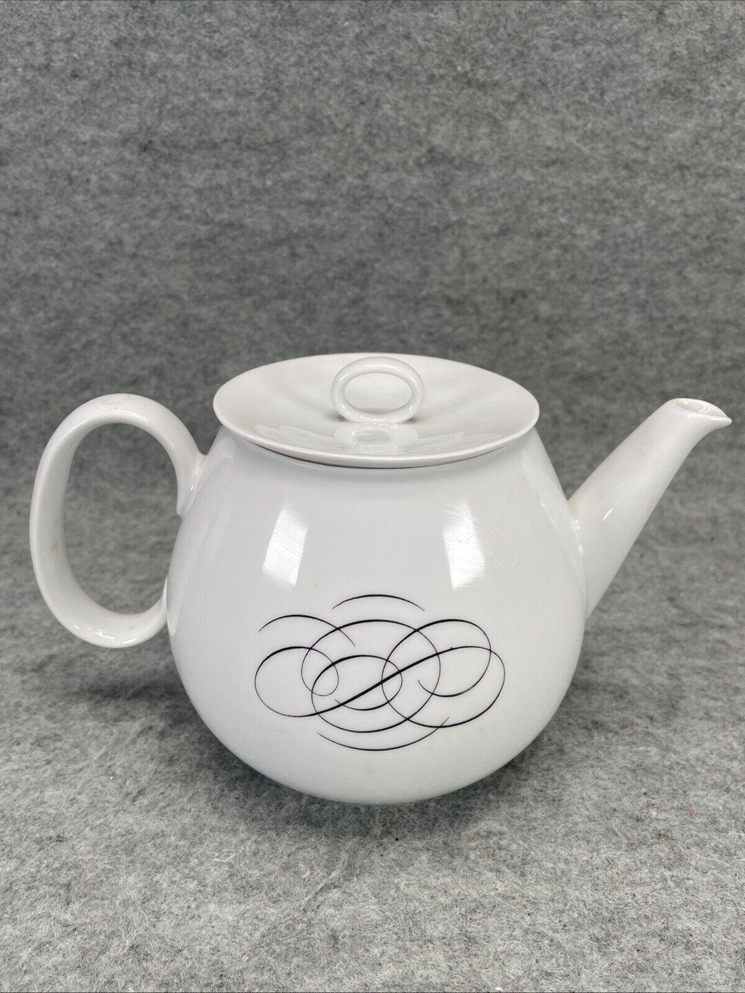 RAYMOND LOEWY'S Vintage Script Pattern Teapot or Coffee 5.5 Inches ...