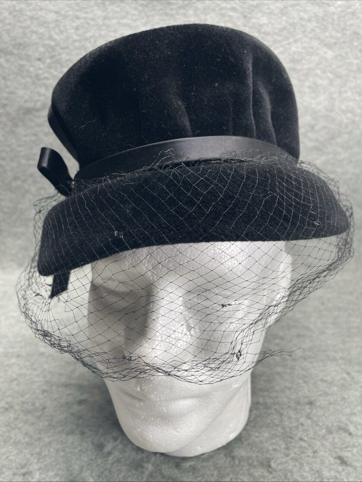 VTG Union Made Black Pillbox Hat With Brooch & Veil Wool 