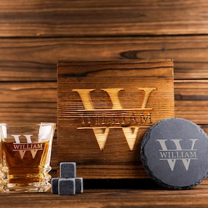 Personalized Whiskey Glass Set with Wooden Box, Groomsmen Gift, Best Man Gift, Groomsman Proposal, Boyfriend Gift, Gifts for Men