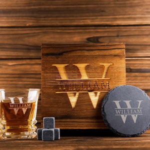 Personalized Whiskey Glass Set with Wooden Box, Groomsmen Gift, Best Man Gift, Groomsman Proposal, Boyfriend Gift, Gifts for Men