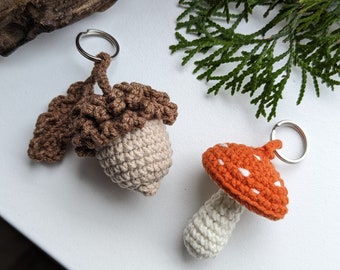 Charmants porte-clés Amigurumi au crochet : champignon et gland