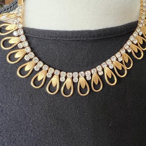 Sarah Coventry Necklace, Gold Tone, Teardrop Necklace Choker, Clear Rhinestones, Vintage, Mid  Century, Retro, Collectable, 15”-17”