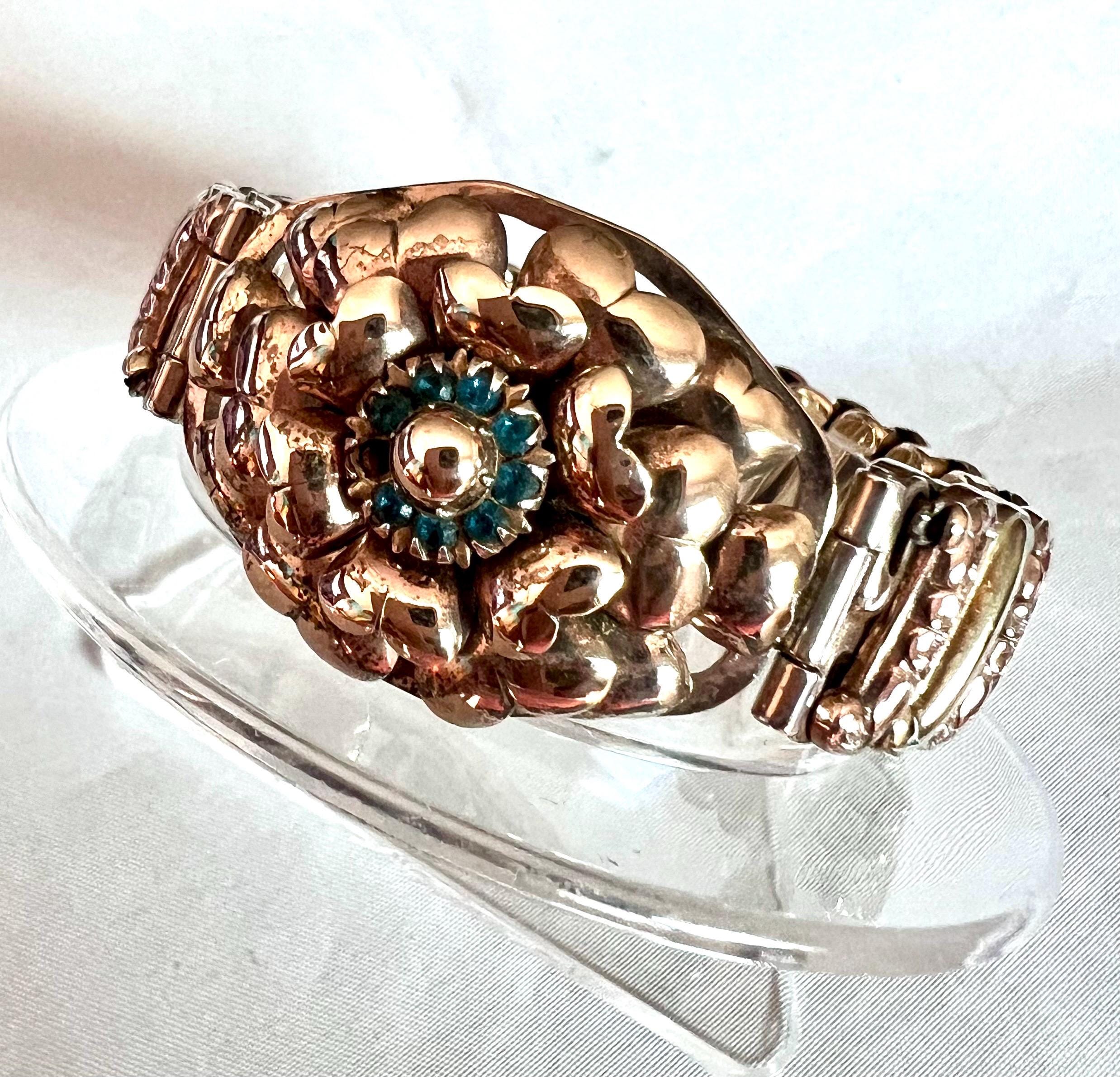 Vintage Gold Filled Charm Bracelet 1/20 12K GF beautiful 28