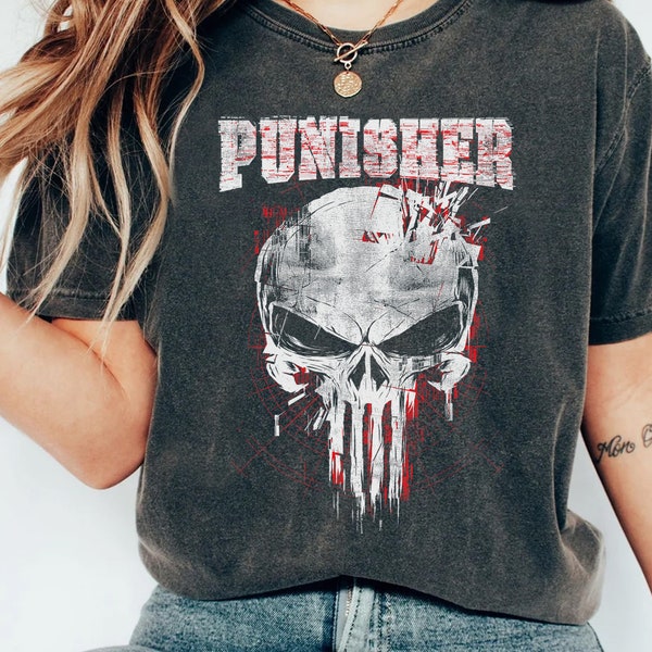 Marvel The Punisher Skull and Logo Retro T-Shirt, MCU Fans Marvel Studios Matching Tee, Disneyland Family Vacation Holiday Gift