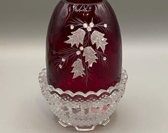 Fenton Glass Hand Painted Holly & Berries Frit Red Christmas Fairy Lamp Signed - Manganese UV Glow