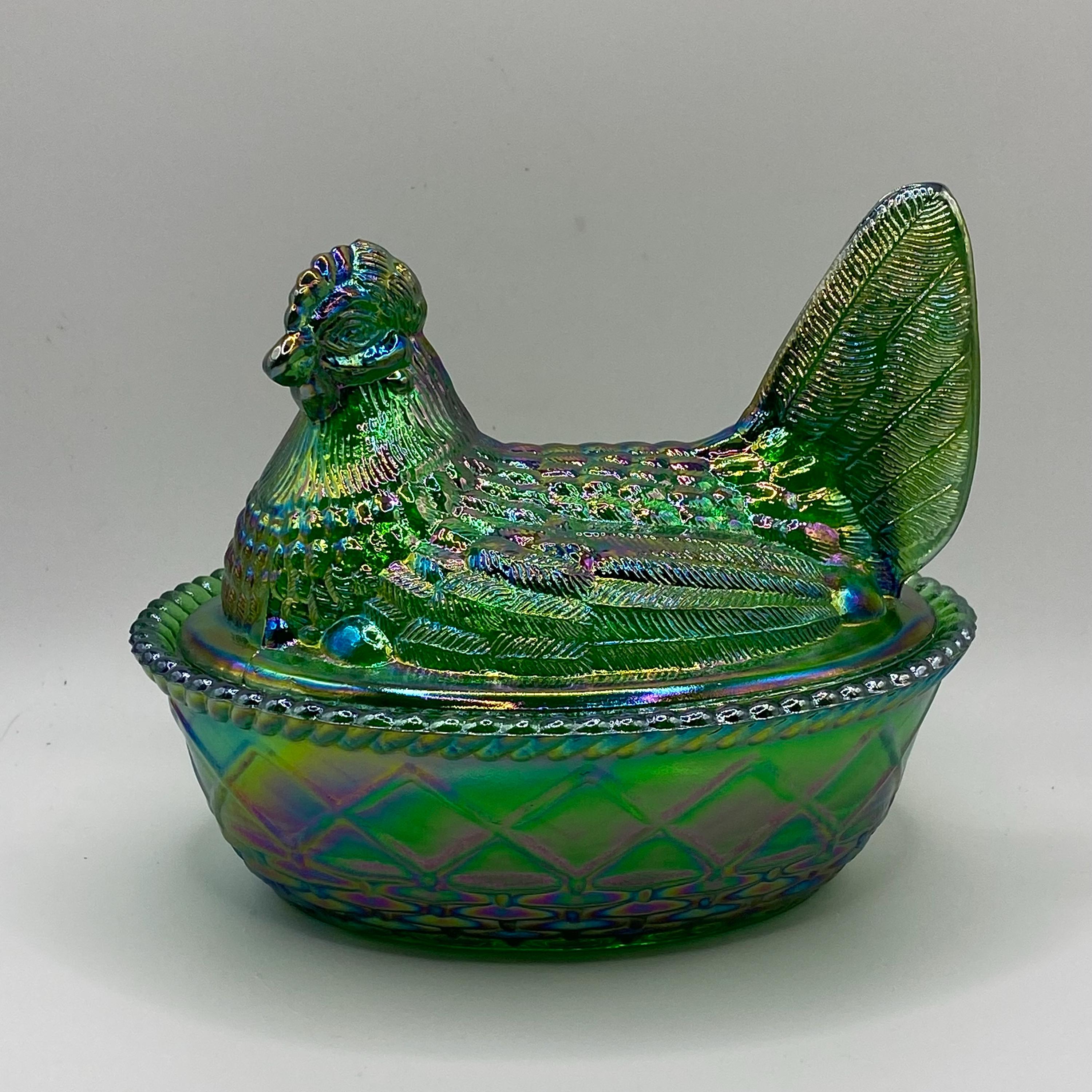 NEW Rosso Westmoreland Emerald Green Carnival Glass Chicken Hen on
