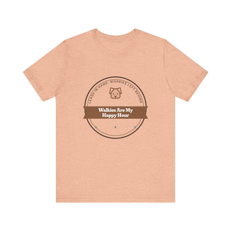 犬の散歩をする人向けTシャツ、「散歩は私のハッピーアワー」、コットンTシャツ（受注生産） 画像 4