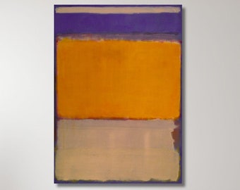 Puede incluir: Pintura abstracta con cuatro bandas horizontales de color. La banda superior es de color morado oscuro, la segunda banda es de color naranja brillante, la tercera banda es de color gris claro y la banda inferior es de color morado oscuro. La pintura está colgada en una pared blanca sobre un sofá blanco.