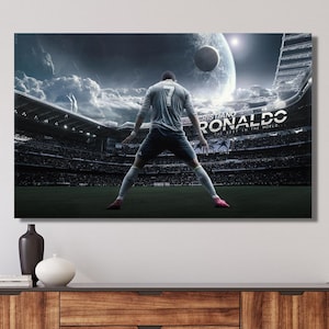 Cristiano Ronaldo Canvas Wall Art,Cristiano Ronaldo Poster,Kids Gift,Ronaldo Canvas Print,Man Cave Decor,Gift For Kids,Game Room Wall Art