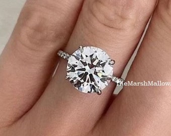 4CT Brilliant Cut Round Simulated Diamond Wedding Ring / 14K White Gold Plated Bridal Ring / Engagements Ring / 925 Sterling Silver Ring