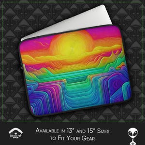 Psychedelic Laptop Sleeve: Trippy Abstract Art, Faux Fur Lined