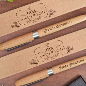 Mr. and Mrs. Engraved Ballpoint Pens, Personalized Wooden Pen and Case set,  Gift for Wedding favor, Couple Marriage, Stylo gift