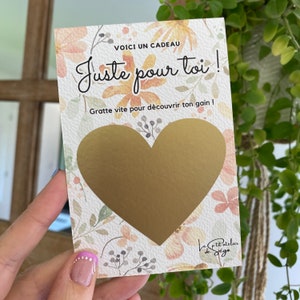 Carte a gratter annonce grossesse originale, tu vas être mamie, papy, tata, tonton, grande soeur, grand frère etc… Fleuri