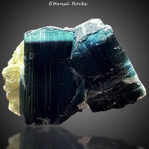 Cristallo di tormalina a cappuccio blu gemello, cristallo di tormalina blu, cristallo di tormalina terminata dall&#39;Afghanistan ~ 68,20 CT