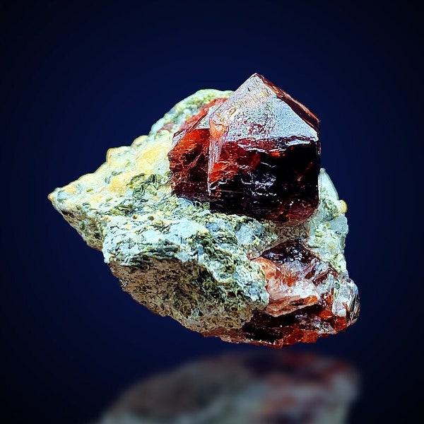 Red Pyramid Shape  Zircon Crystal, Zircon Stone, Red Zirconia, Zircon Gemstone, Raw Gemstone, Mineral Specimen, 19 Gram