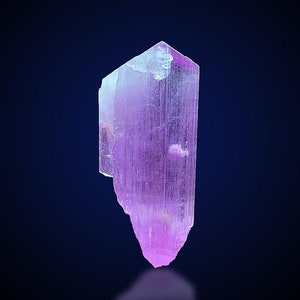 V Shape Pink Spodumene Crystal, Terminated Spodumene Crystal,  Healing Spodumene, Spodumene Necklace ~ 21.5 Ct
