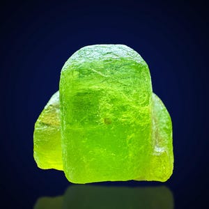 Cristalli gemelli di peridoto verde oliva naturale, cristallo di peridoto verde terminato, cristallo di peridoto grezzo ~ 38,15 ct