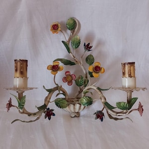 Vintage Florentine wall light – Painted sheet metal – Italy, 1950s/60s
