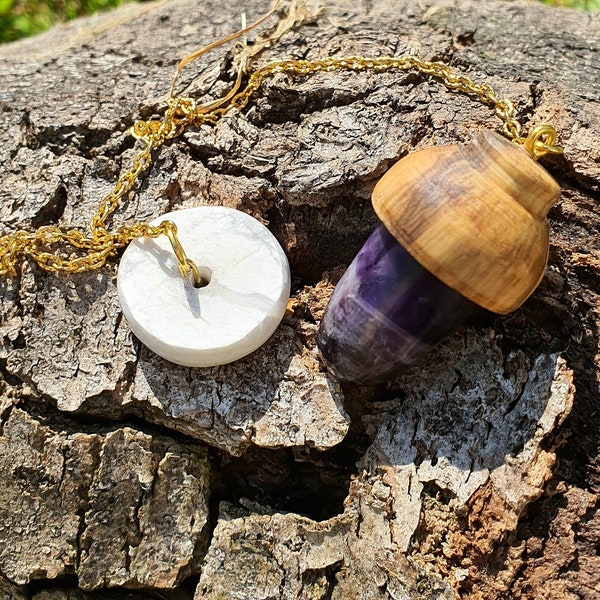 Handcrafted Unique Divinatory Pendulum - Healer’s Pendulum - Completely Hand-carved - holly and amethyst from Puy de Dôme (France)