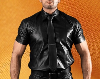 Camisa de motociclista de piel de oveja negra hecha a mano: Uniforme a medida