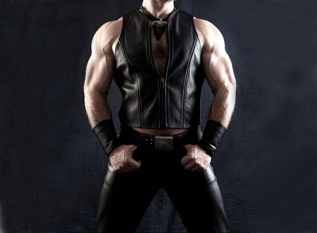 SUNSEA 20AW cow leather vest ベスト　ブラック　3 il_1080xN.5212556010_lq59.jpg