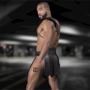 Stylish Latest Design Genuine Leather Gladiator Kilt With Harness