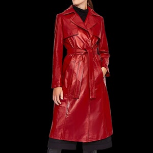 Handgefertigter Roter Schafsleder Trenchcoat: Gothic Winterjacke