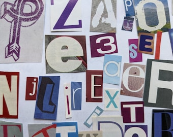Puede incluir: Un collage de letras coloridas recortadas de revistas, incluyendo las letras N, I, C, E, R, E, X, T, A, Z, 3, S, E y O. Las letras están dispuestas en un orden aleatorio sobre un fondo blanco.