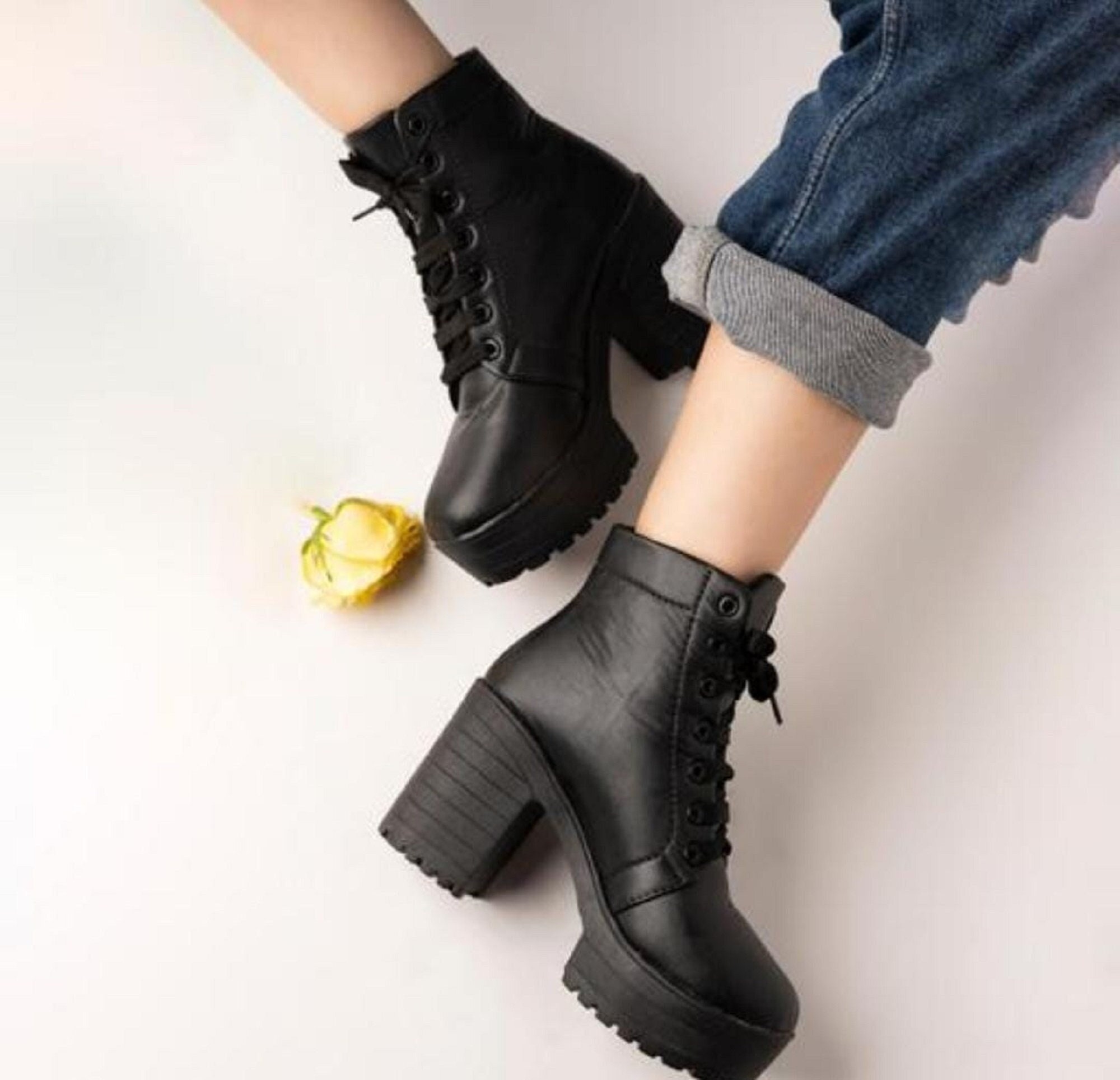 Women's Patent Leather Ankle Boots Chunky Heels Pointed Toe Party Shoes  Side Zip