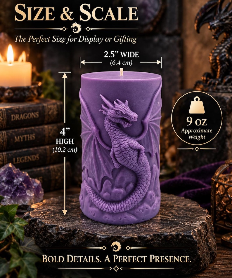 May include: A cylindrical purple candle featuring a raised relief of a dragon with wings and scales. The candle is 10.2 cm high and 6.4 cm wide, with an approximate weight of 9 oz. The text "SIZE & SCALE" and "BOLD DETAILS. A PERFECT PRESENCE." is visible.