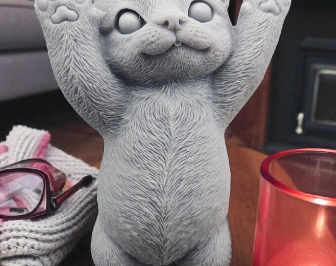 Playful Kitten Candle - Decorative Cat Figurine - Fun Pet Lover Gift