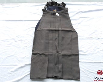 Traditional Japanese ceremonial hakama pants in silk andon bakama type brown black bark pattern - 89cm