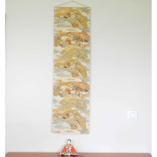 Tapisserie murale en soie, décoration japonaise, fait main, obi traditionnel en soie, décor mural, fukuro-obi, Esprit du Japon 115cm liseré