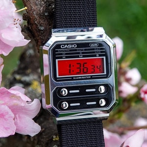 F 91W Miami Nights Orologio Casio trasparente rosa modificato con schermo sfumato dal rosa al blu Mod Etsy Italia