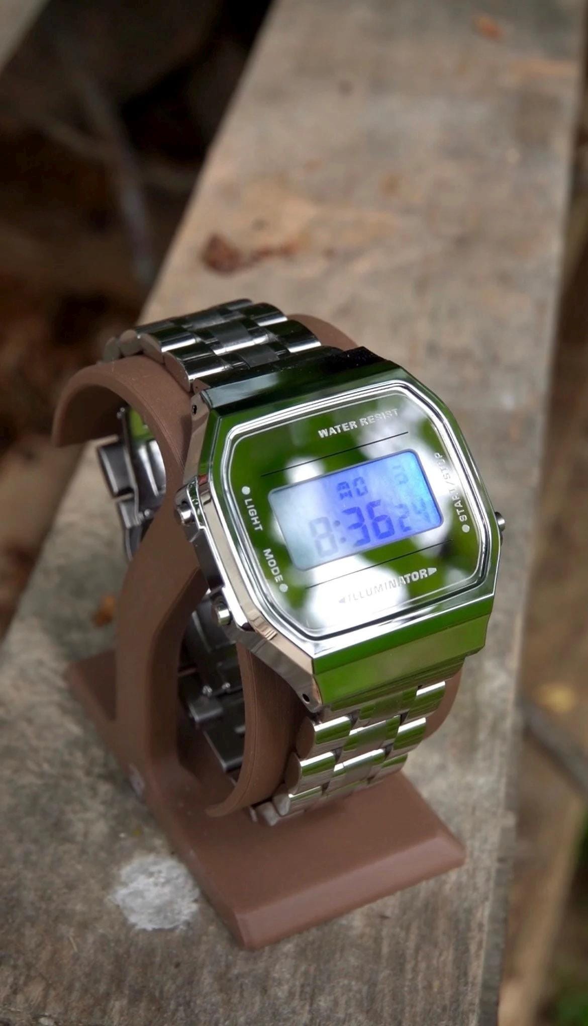 CASIO デジタル腕時計 ★フルメタル、カスタムしてます★ CASIO】レトロかわいいデジタルウォッチが新登場！｜チック