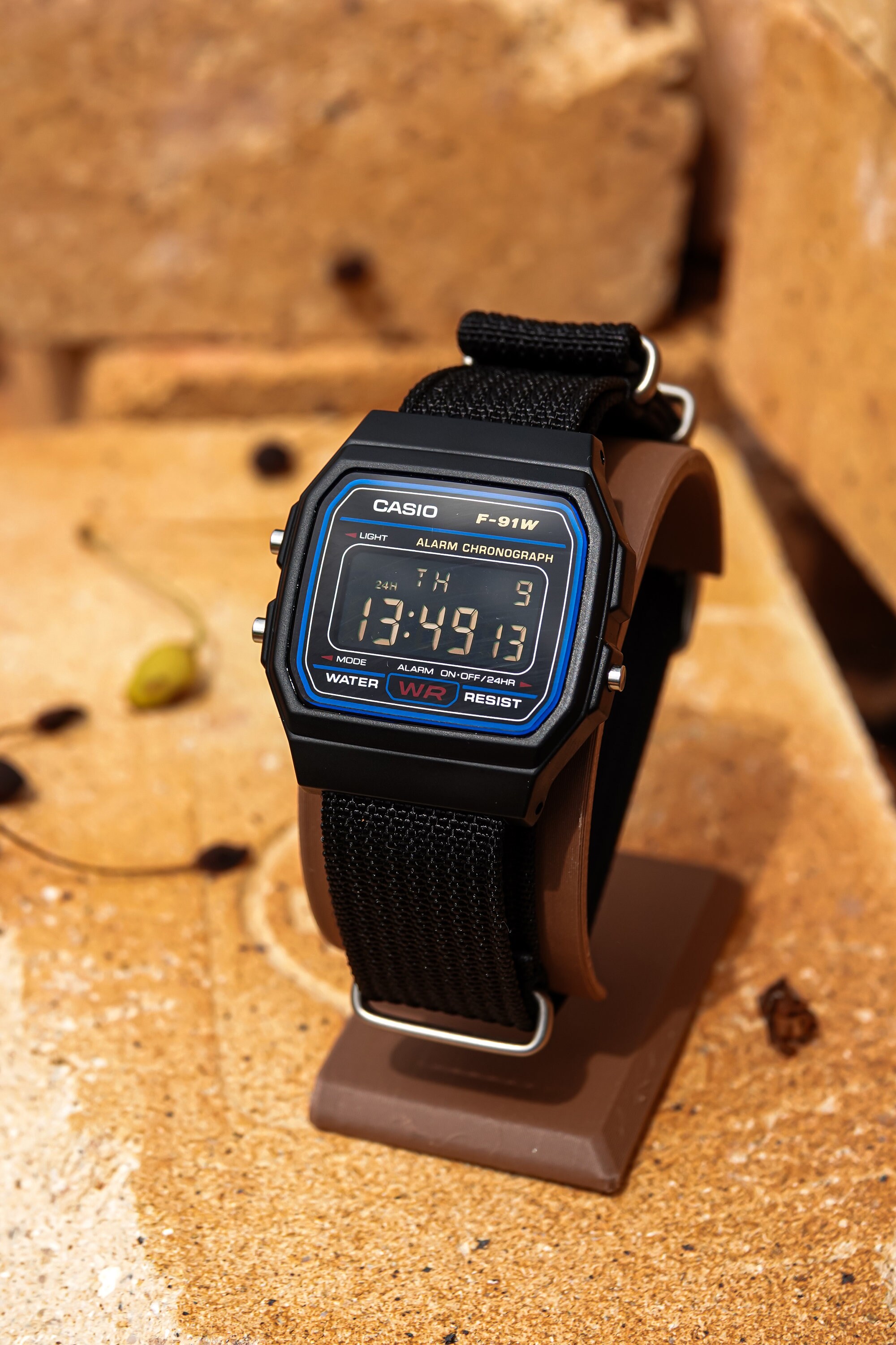 【カスタム版】CASIO F-91W ブラック CASIO カシオ F-91W メンズ 腕時計 日常生活用防水 10年保証