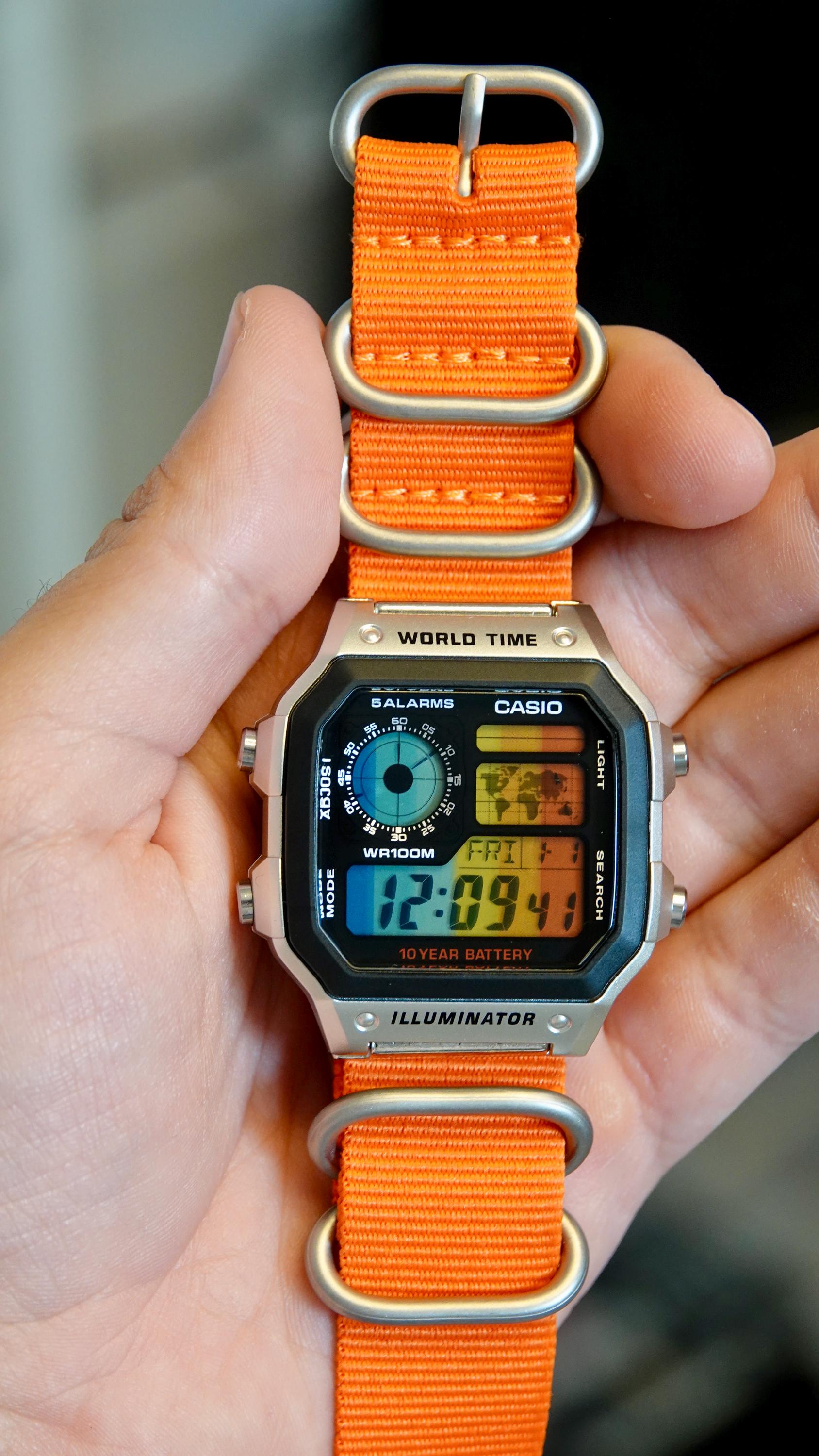 オレンジデイズ - カシオ AE-1200 をベースにした改造時計 - オレンジ 