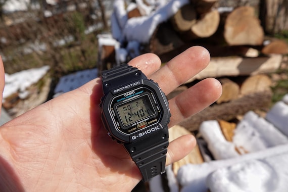 ゴーストクリア – カシオ G-Shock DW-5600 をベースにした改造