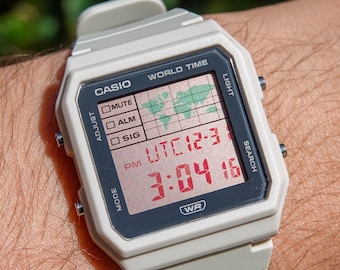 Tokyo Strawberry LF30 – Modified Watch Based on Casio LF-30W