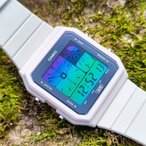 Custom Casio LF20W Beige Hydromod - Casio Mod Twin Graph - Purple and Green Gradient Screen - Vintage Beige Casio - Digital Watch Mod