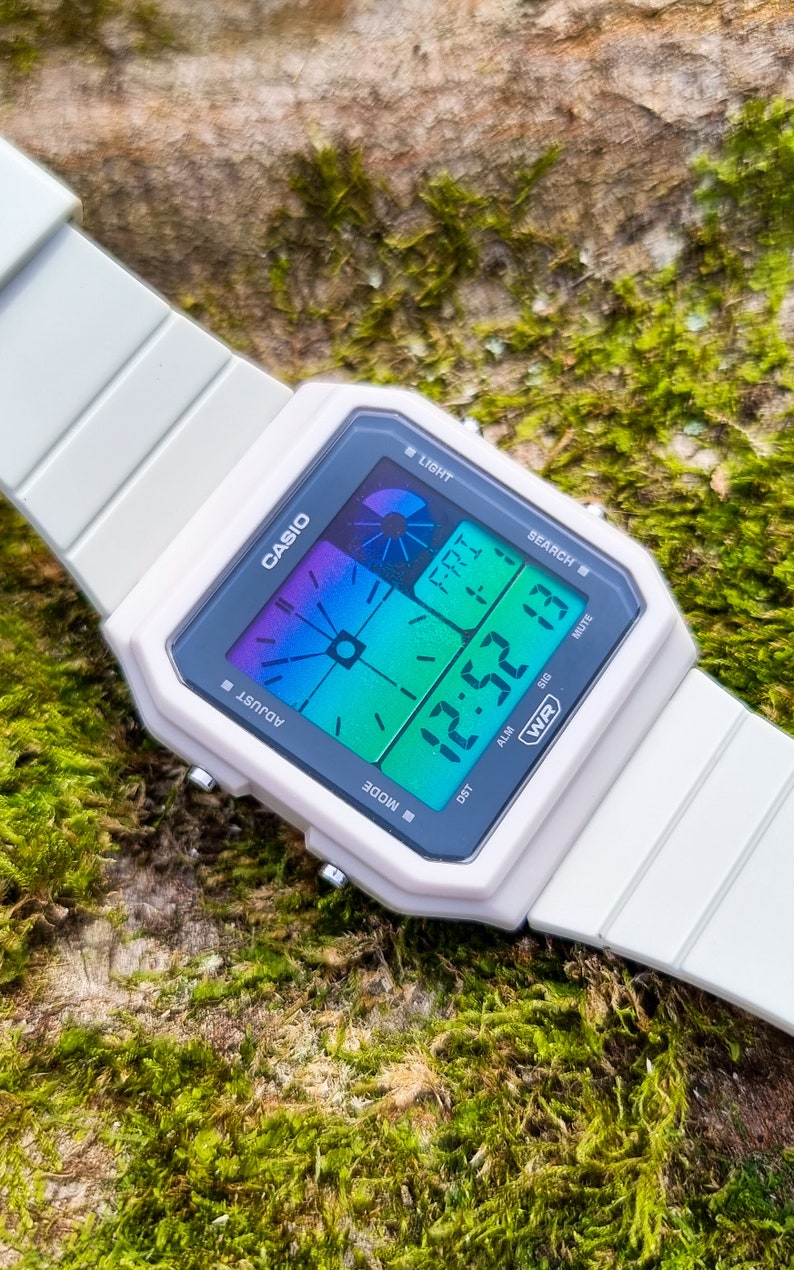 Custom Casio LF20W Beige Hydromod - Casio Mod Twin Graph - Purple and Green Gradient Screen - Vintage Beige Casio - Digital Watch Mod