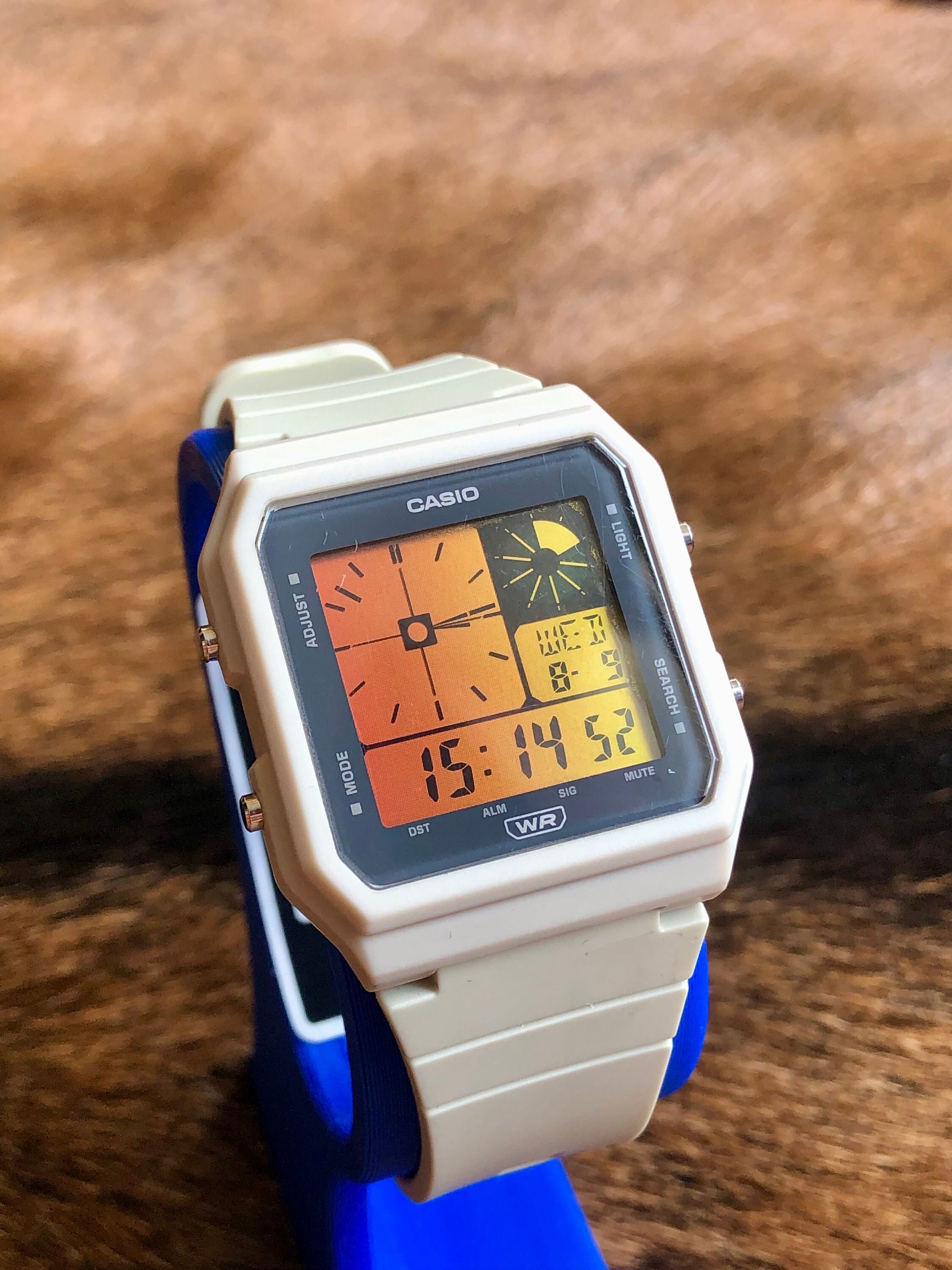 Tokyo Haze – Modified Watch Based on Casio LF-20W – Custom Orange