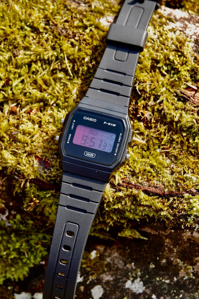 Casio F-91WB Vaporwave - Modified Black Casio F91W Blue and Pink Gradient Screen Mod - Custom Casio Watch