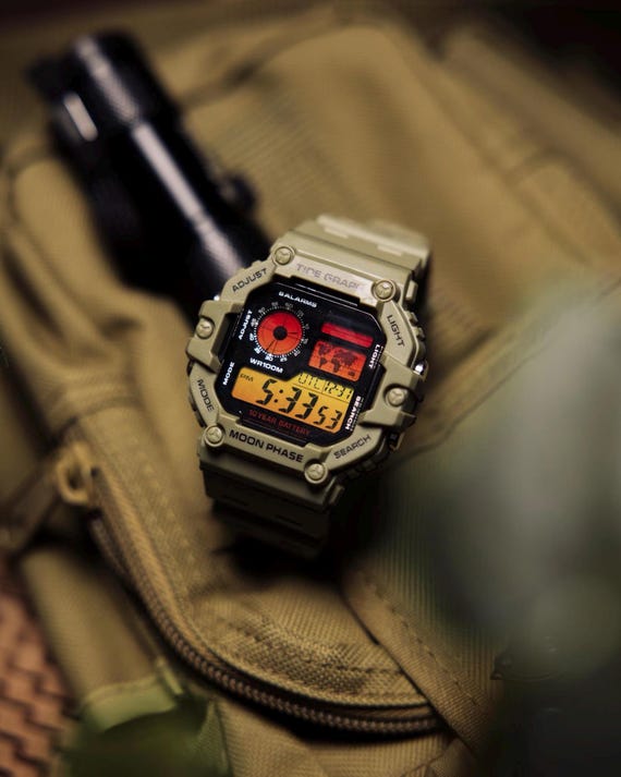 CASIO AE-1200&WS-1700 合体　カスタム Tactical Desert Cruiser - AE-1200 Mod Modified Casio Royale Hydro